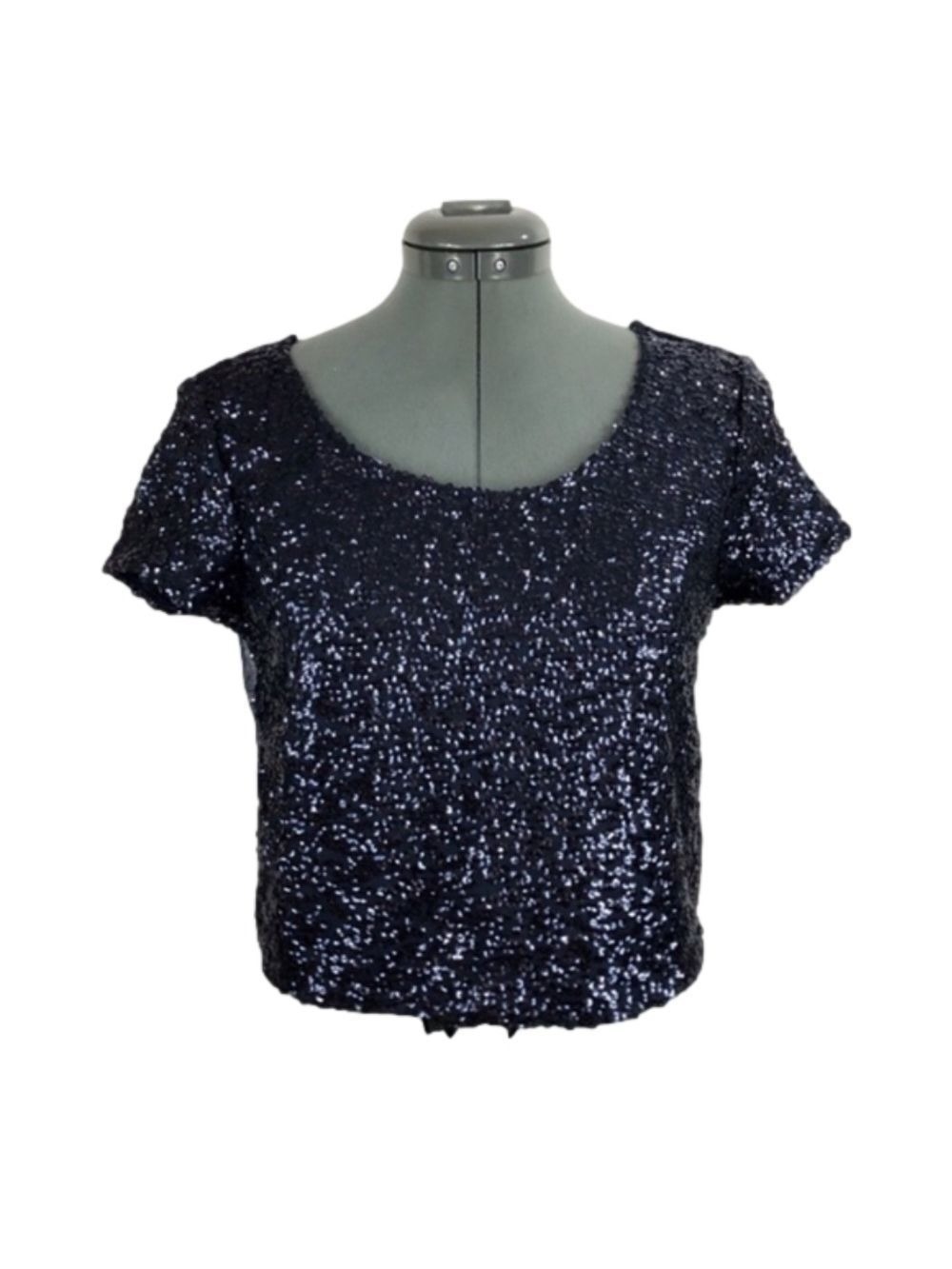 CHARLOTTE RUSSE Navy Sequin Crop Top. Size
M. NWT!